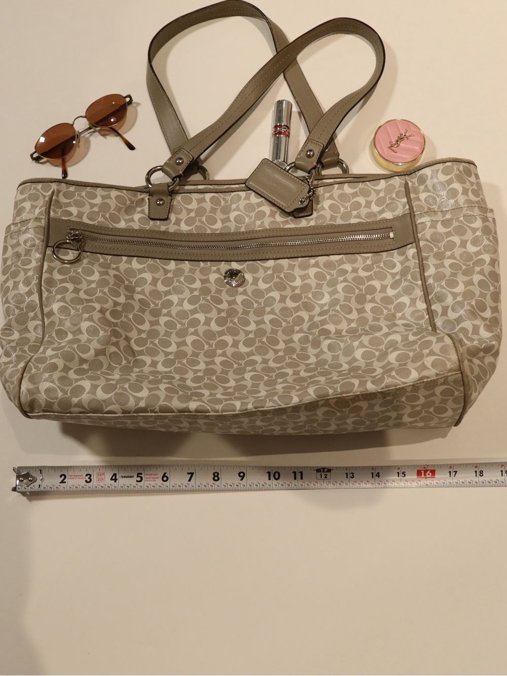 Coach Signature Large grey Tote - Picture 2 of 15